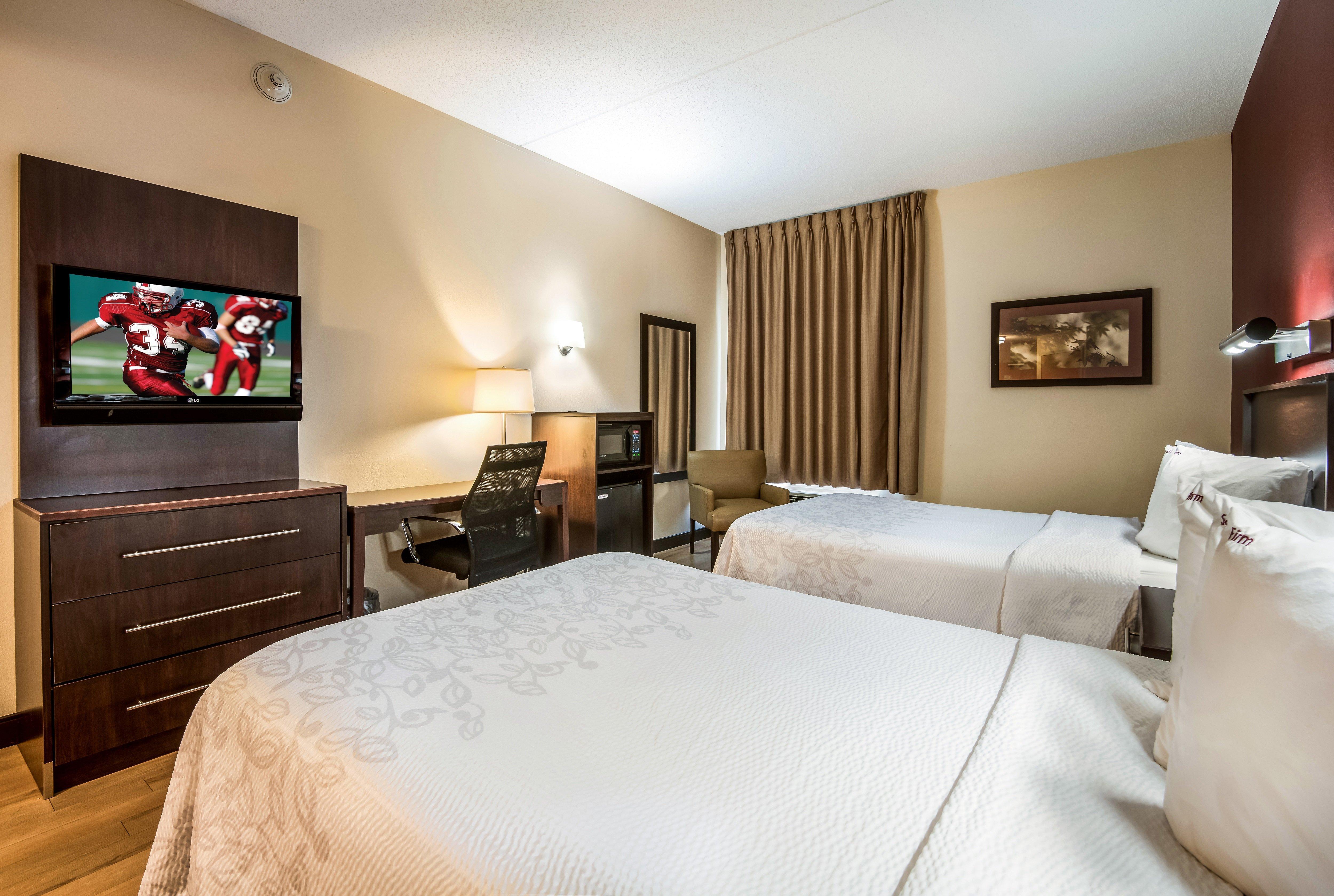 Red Roof Inn Plus Raleigh Downtown Ncsu Conv Center Экстерьер фото