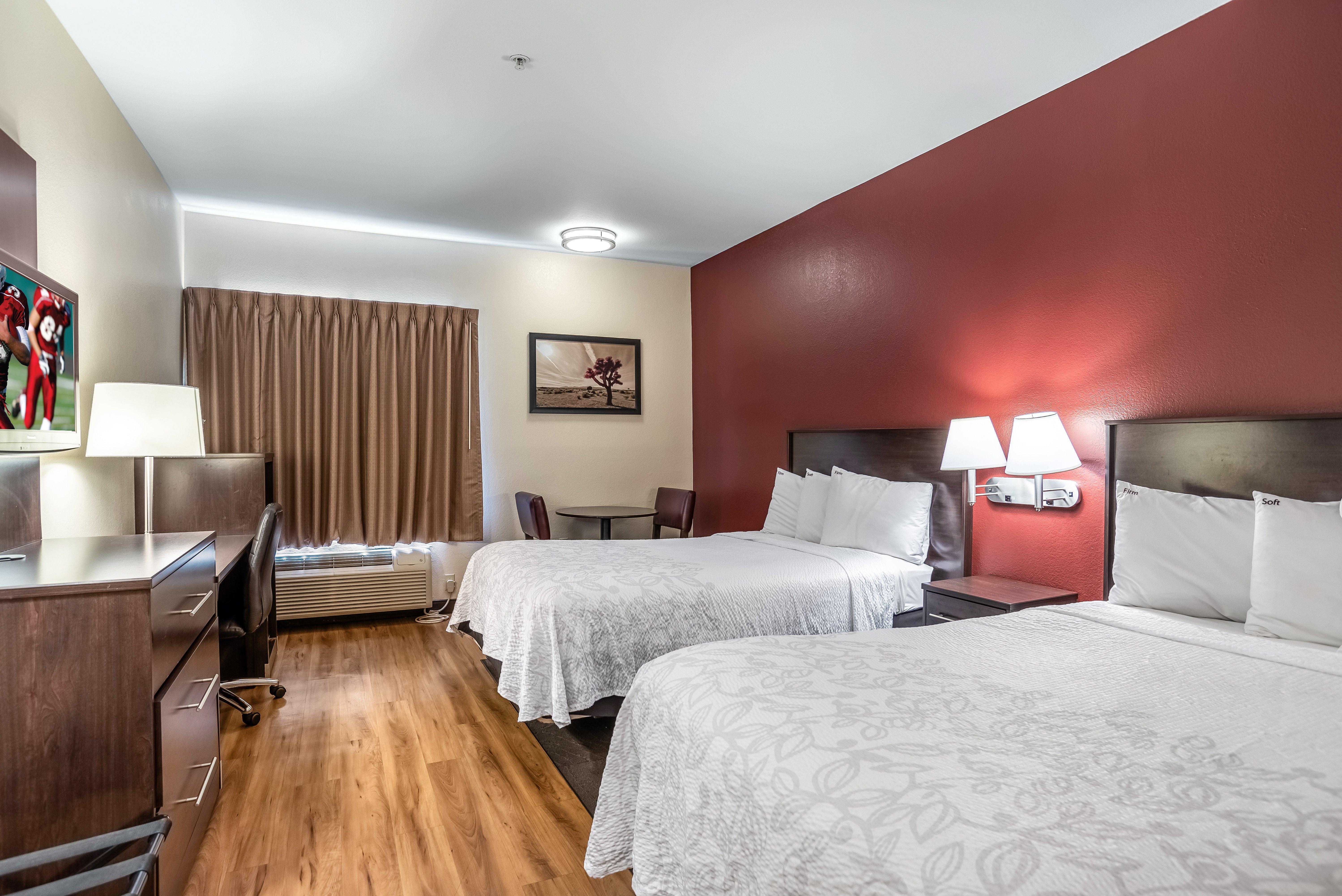 Red Roof Inn Plus Raleigh Downtown Ncsu Conv Center Экстерьер фото