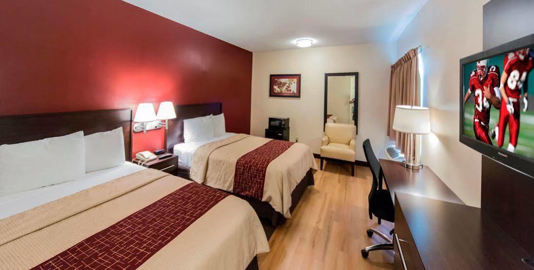 Red Roof Inn Plus Raleigh Downtown Ncsu Conv Center Экстерьер фото
