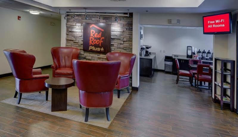 Red Roof Inn Plus Raleigh Downtown Ncsu Conv Center Экстерьер фото